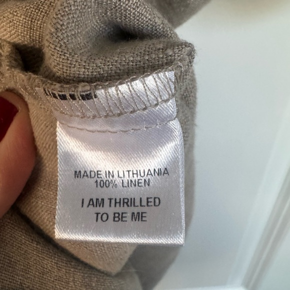 Flax Women's 100% Boxy Short Sleeve Top in a Natural Beige Color Medium - Picture 6 of 8